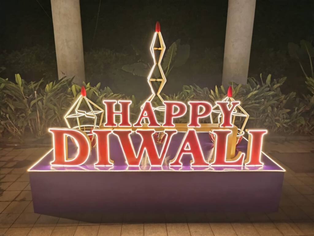 5166fd6d d879 45a3 915d c15f7f0b4849