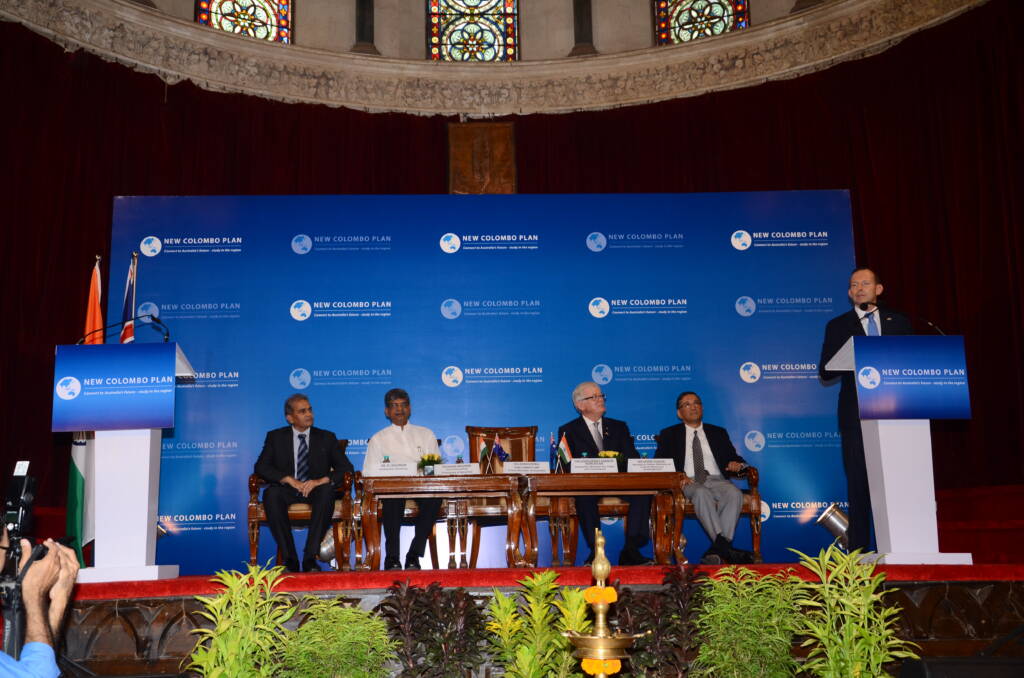 AUSTRALIAN PRIME MINISTER MR. TONY BBOT 1